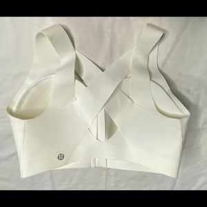 Lululemon Enlite Bra